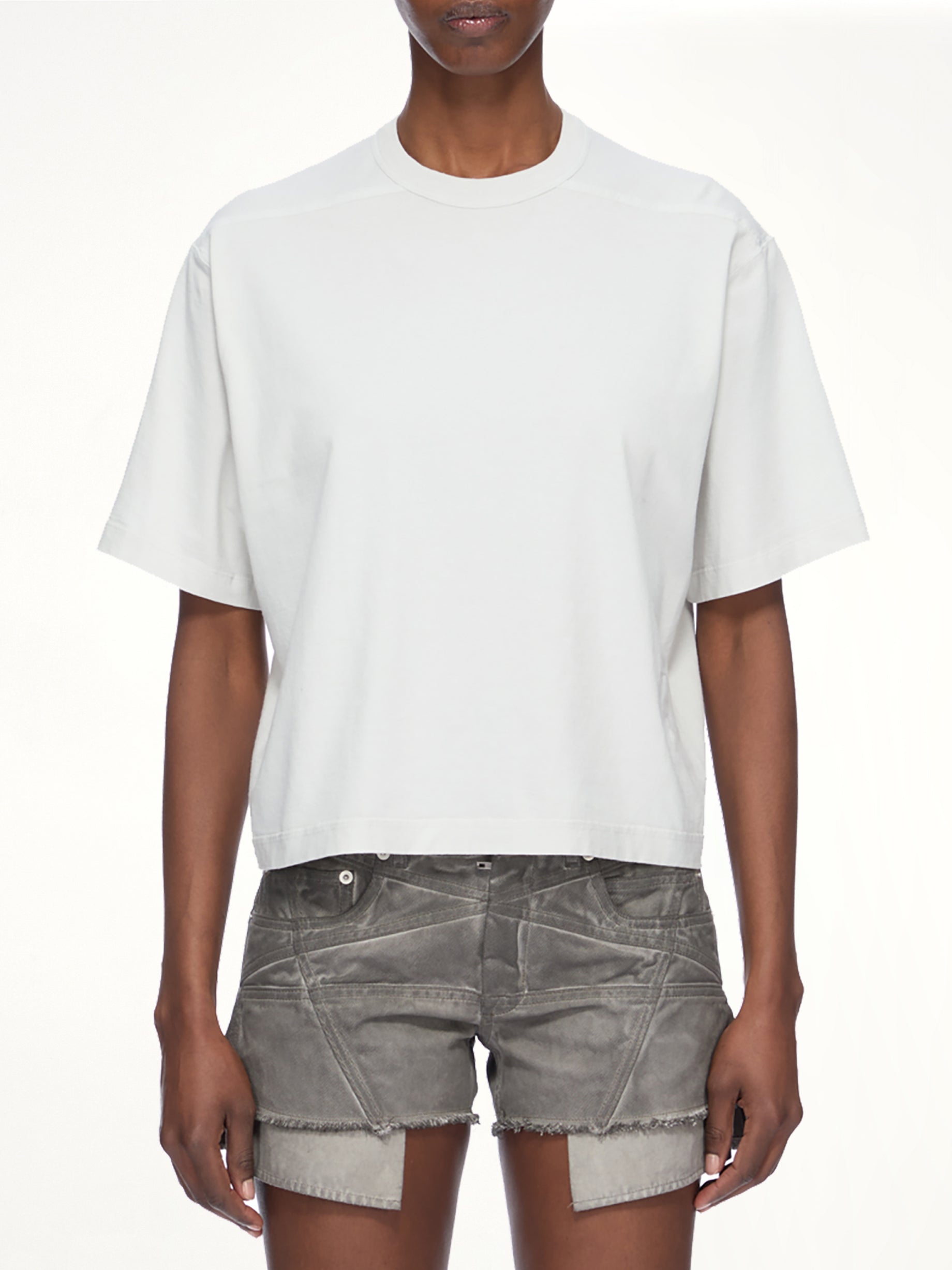 Basic SS T-Shirt in Milk Wash