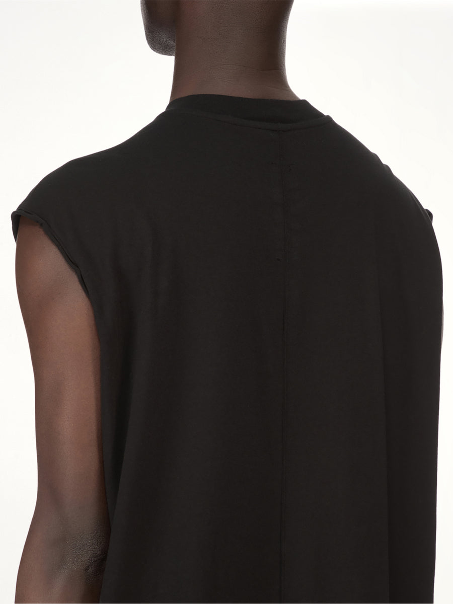 Tarp T-Shirt in Black