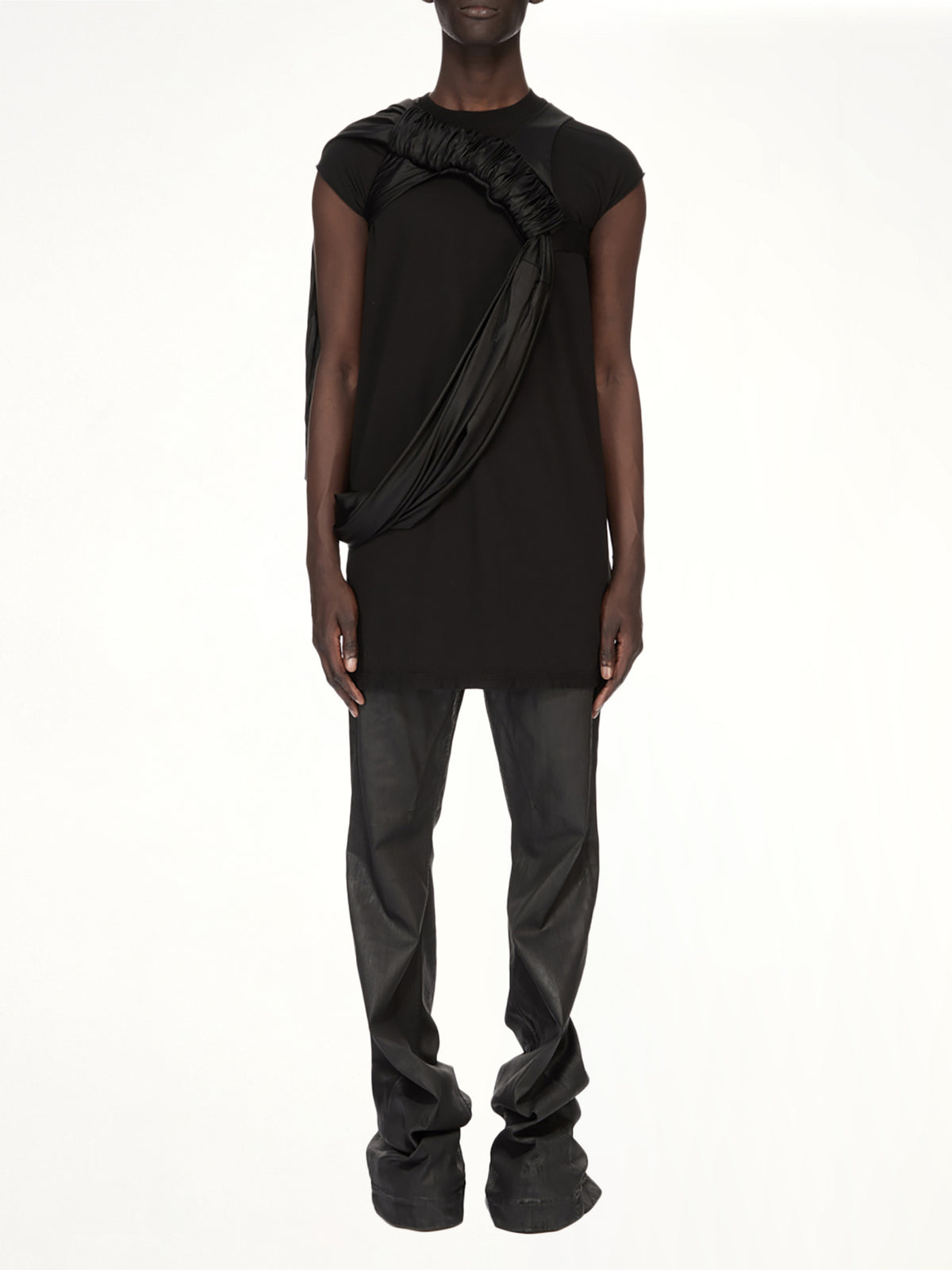 Bolan Bootcut Jeans in Black