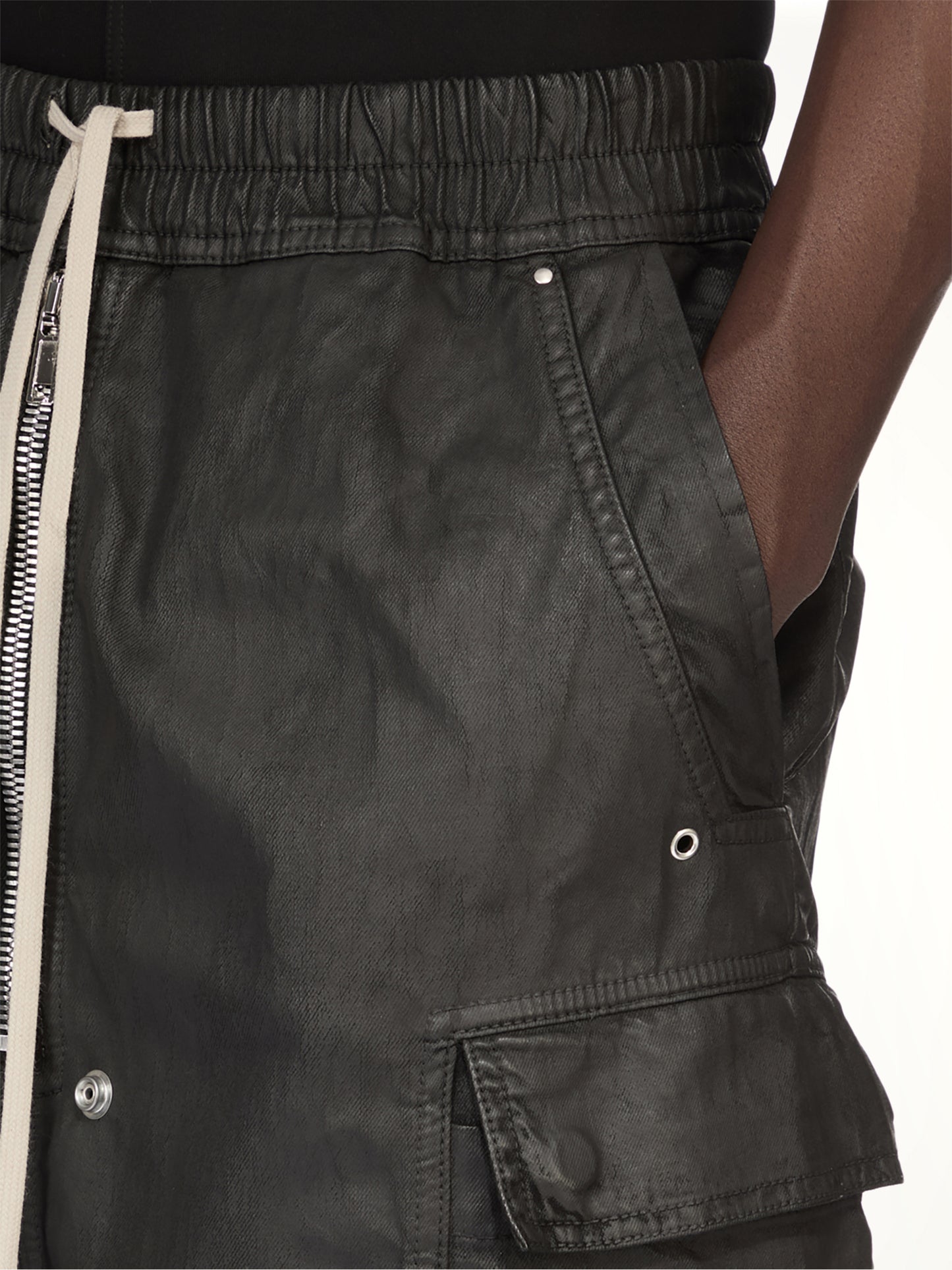 Denim Cargobela Shorts in Black