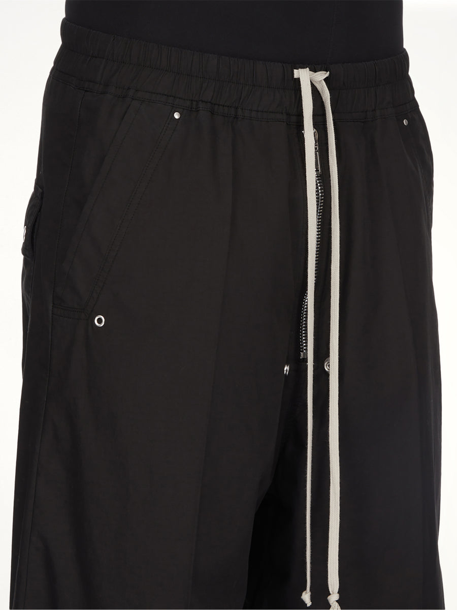 Geth Belas in Black