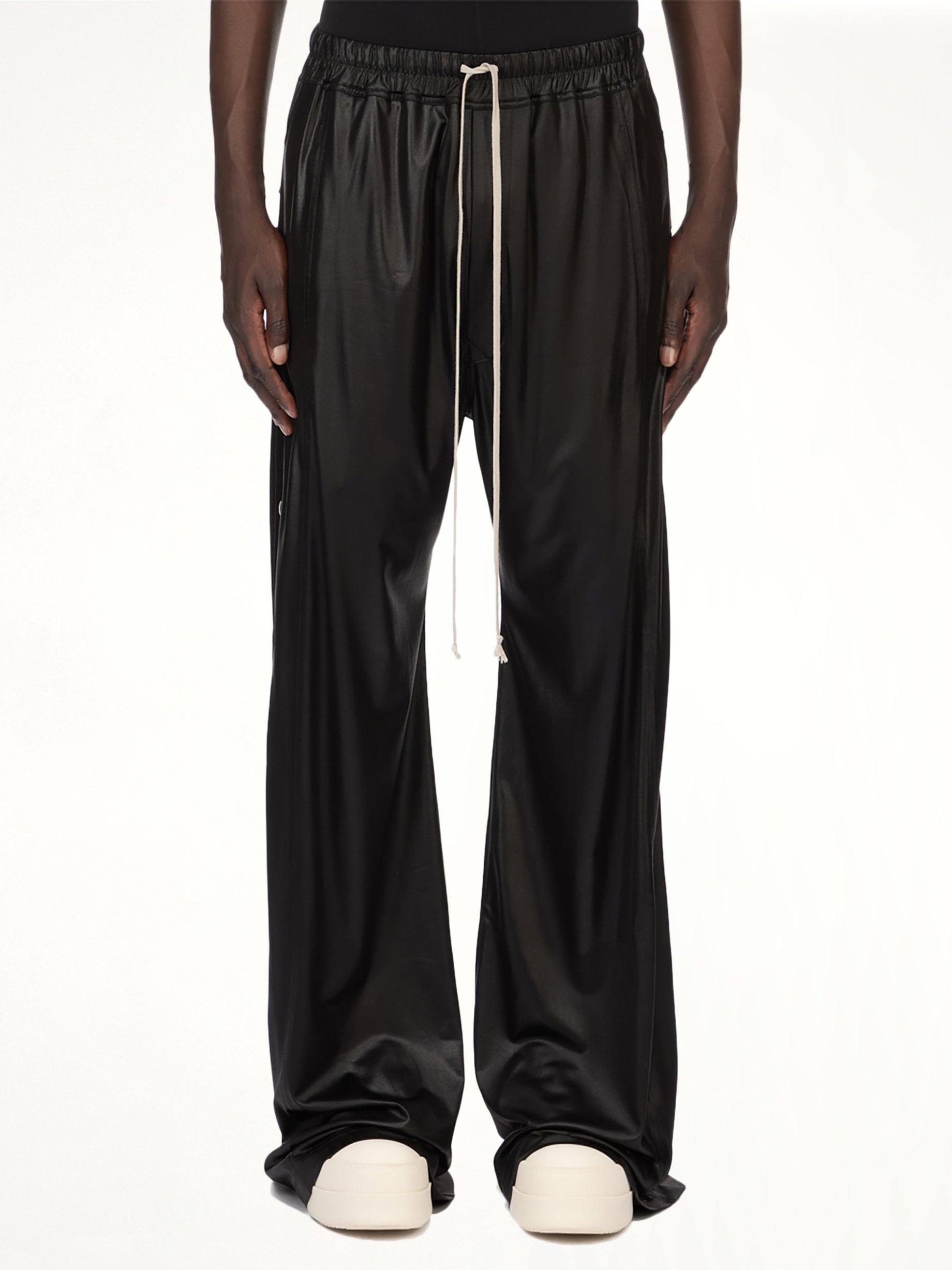 Wide Pusher Pants in Black