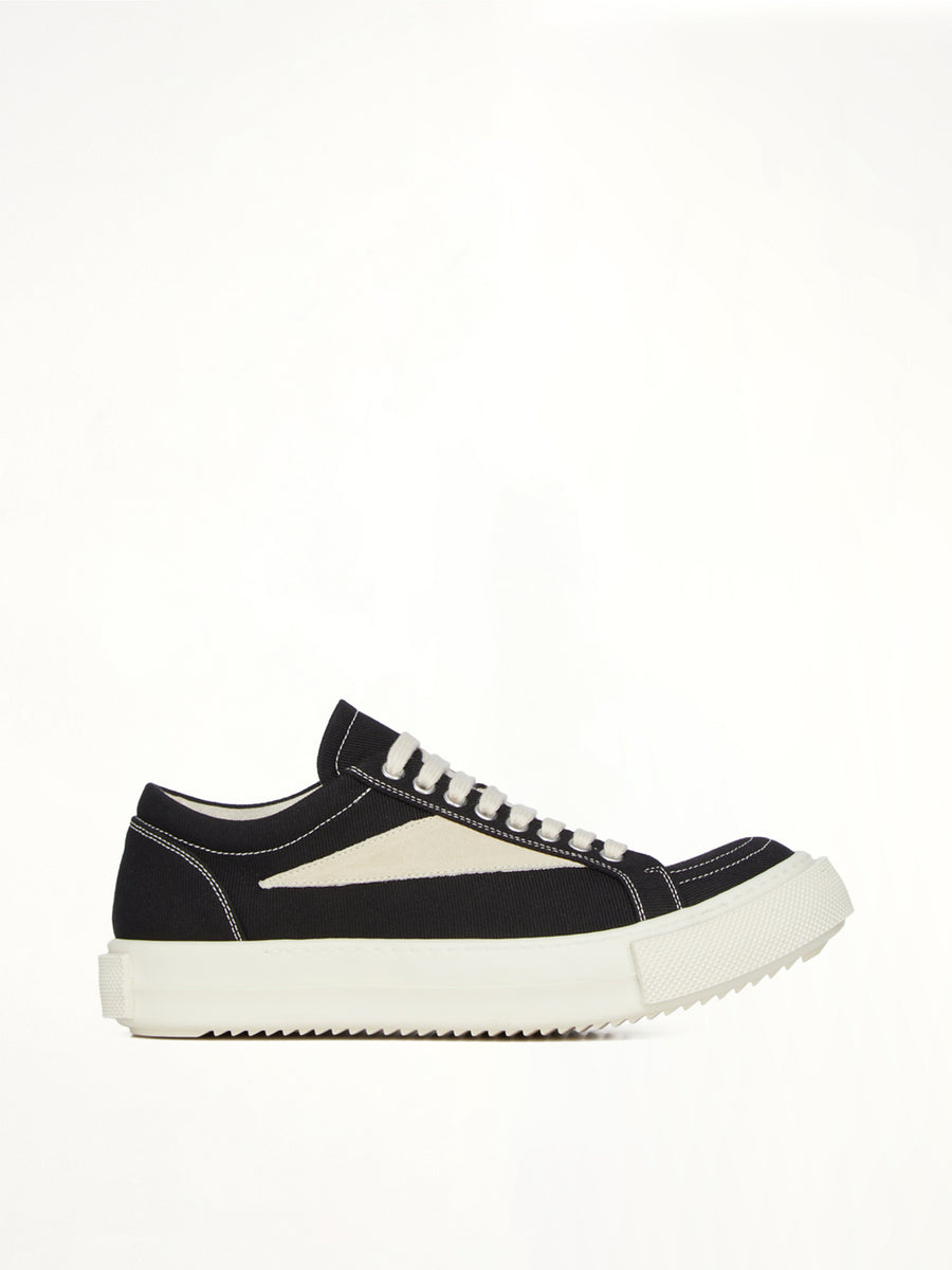 Vintage Sneaks in Black/Milk