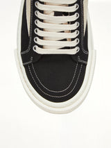 Vintage Sneaks in Black/Milk