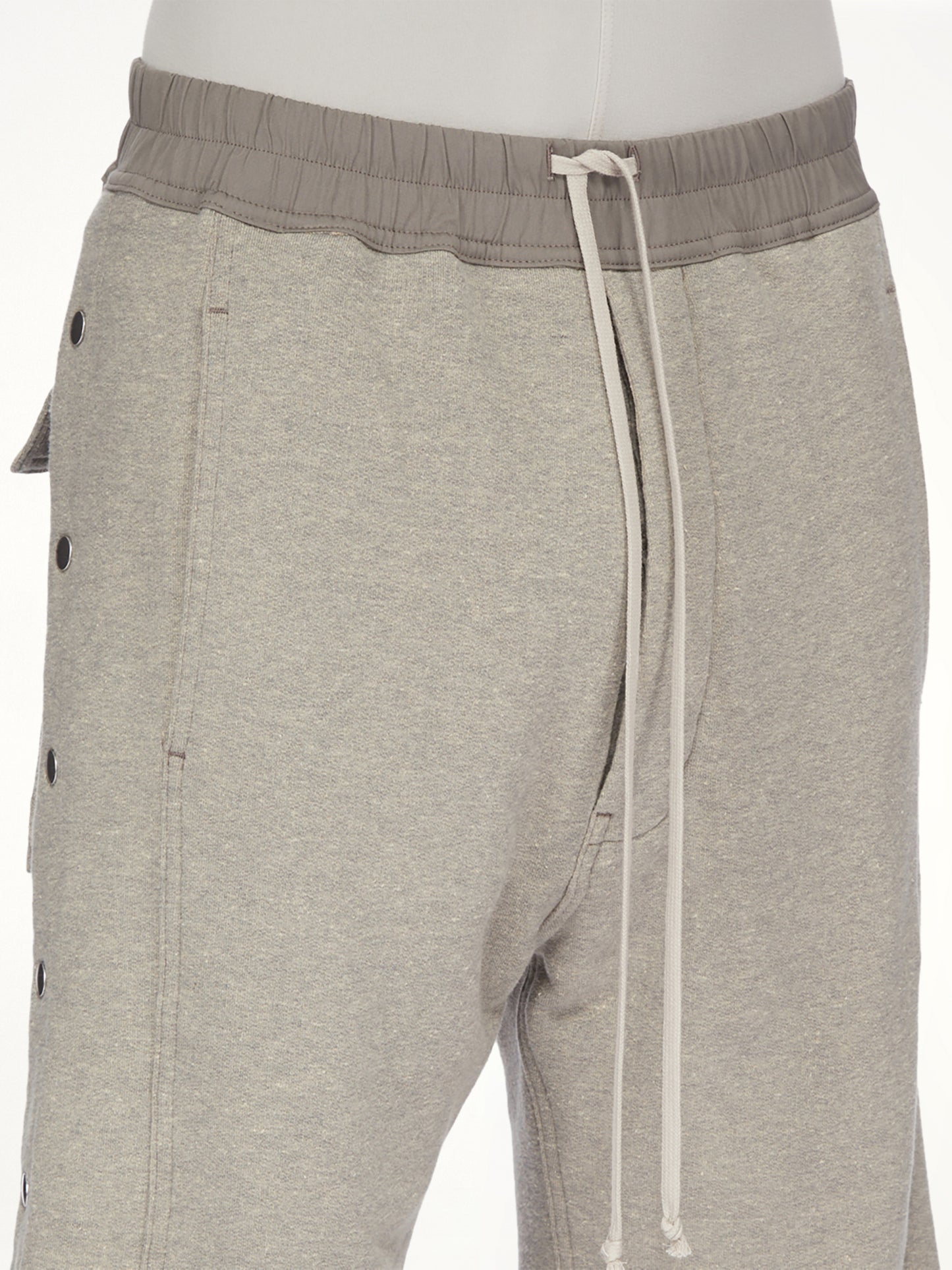 Pusher Shorts in Melange Grey
