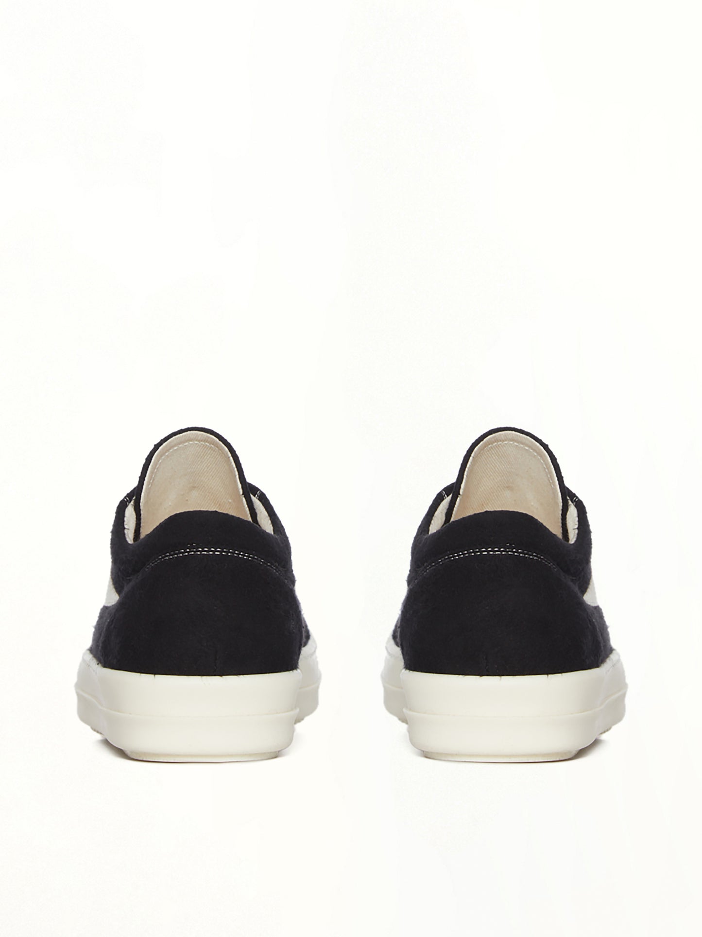 Vintage Sneaks in Black/Milk/Milk