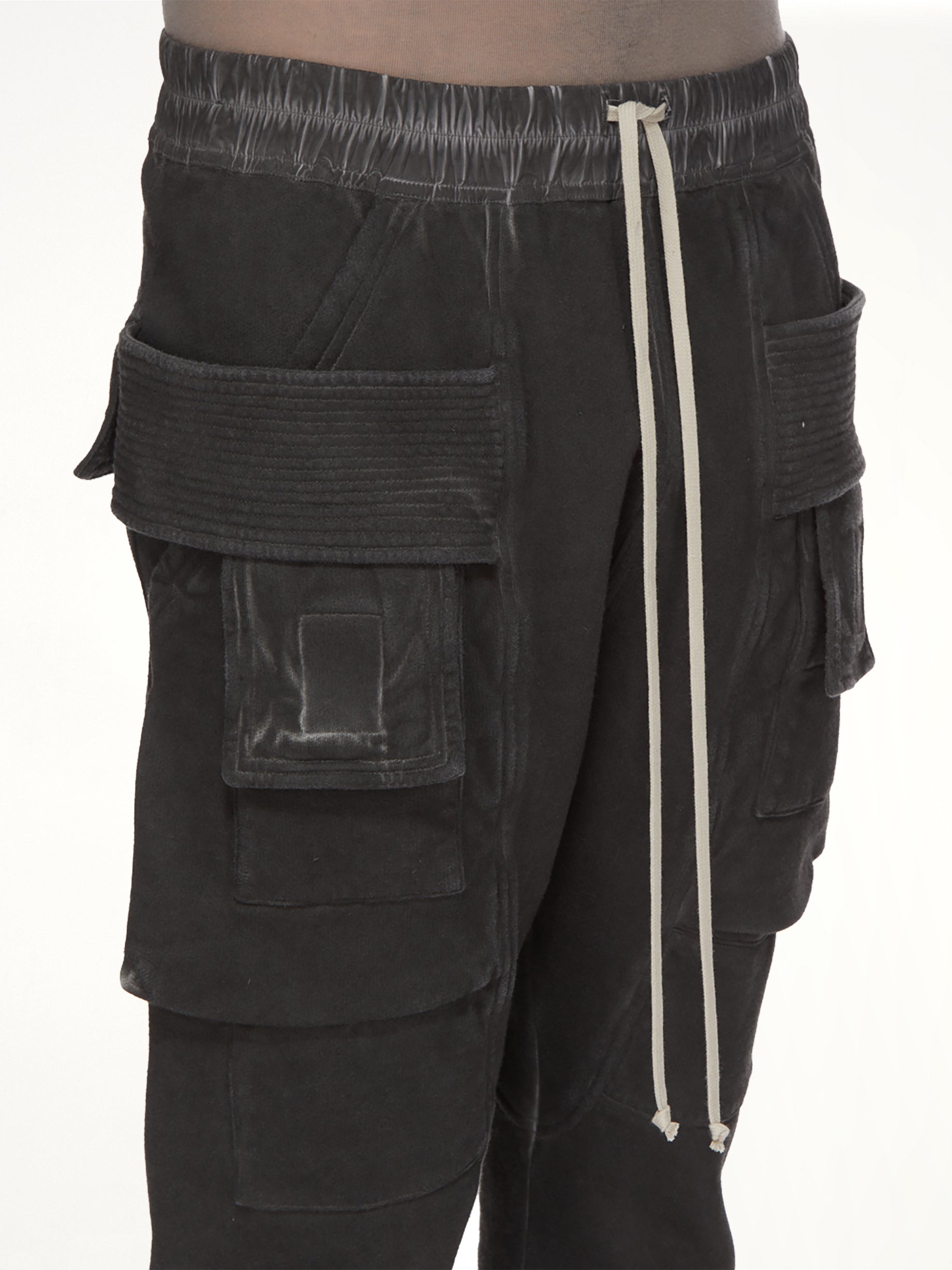 Creatch Cargo Drawstring in Faded Black