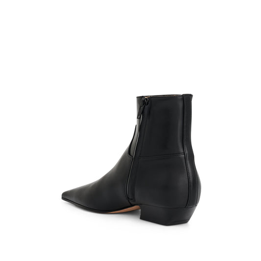 Marfa Classic Flat Ankle Boots in Black