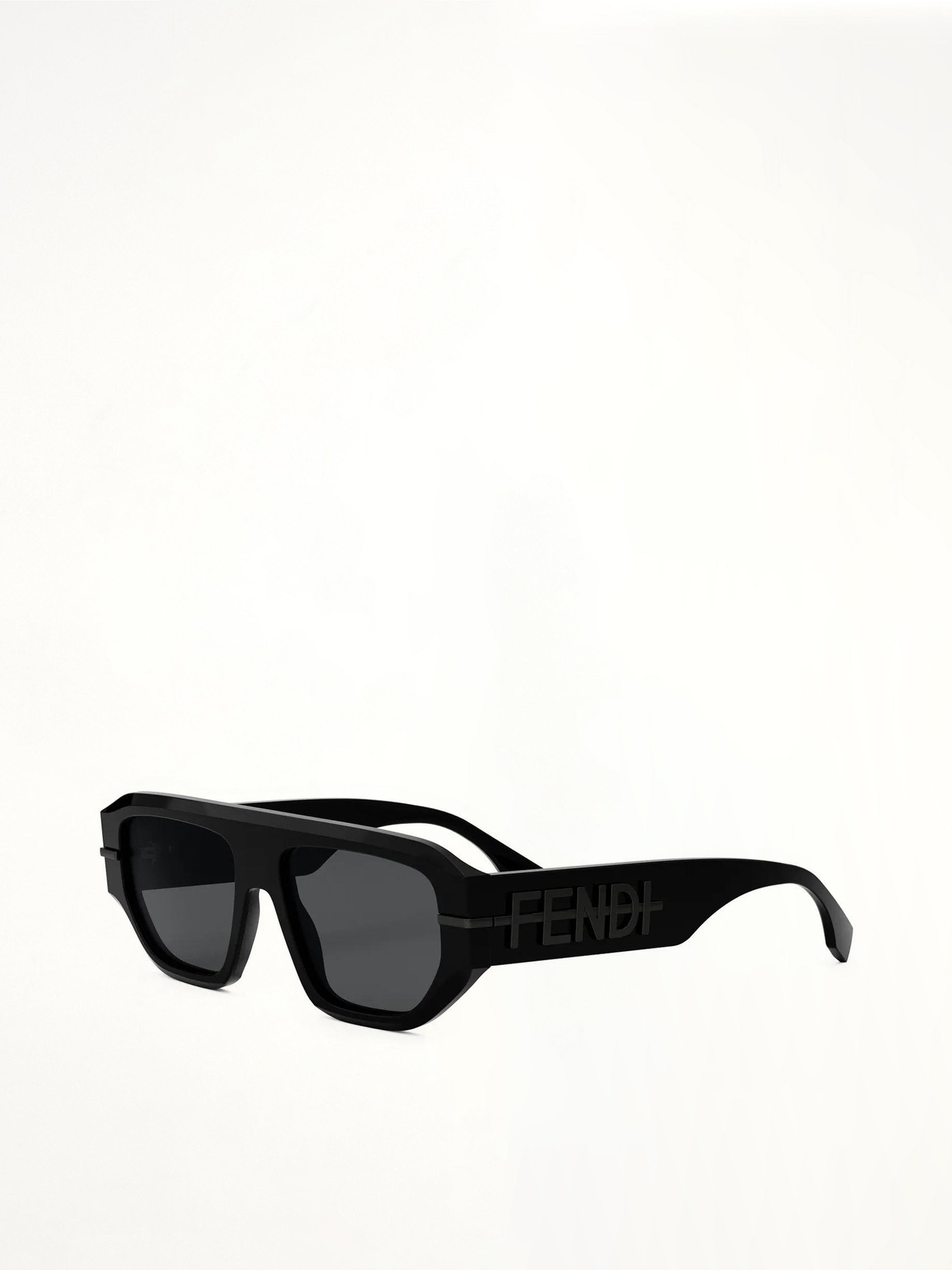 Fe40142I Acetate Sunglasses in Black/Silver