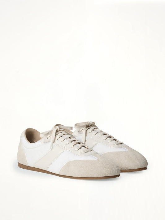 Soft Runner in White
