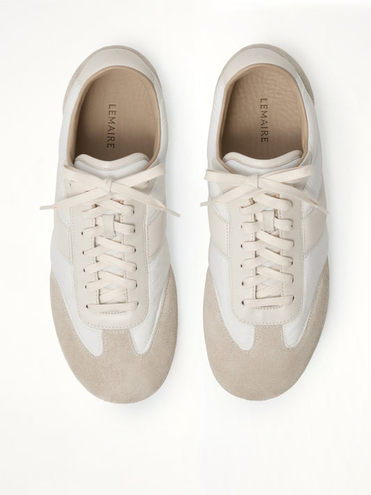 Soft Runner in White