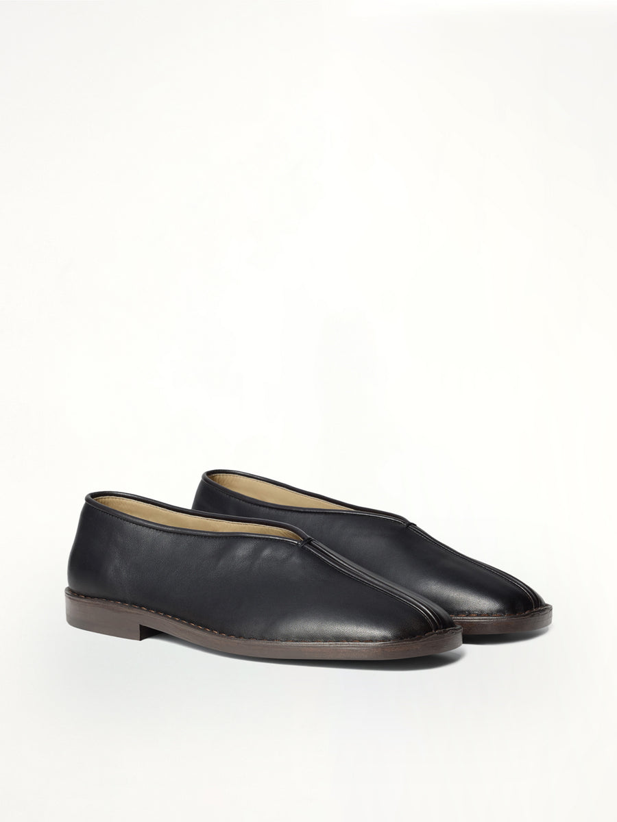 Flat Piped Slippers in Black/Dark Chocolate