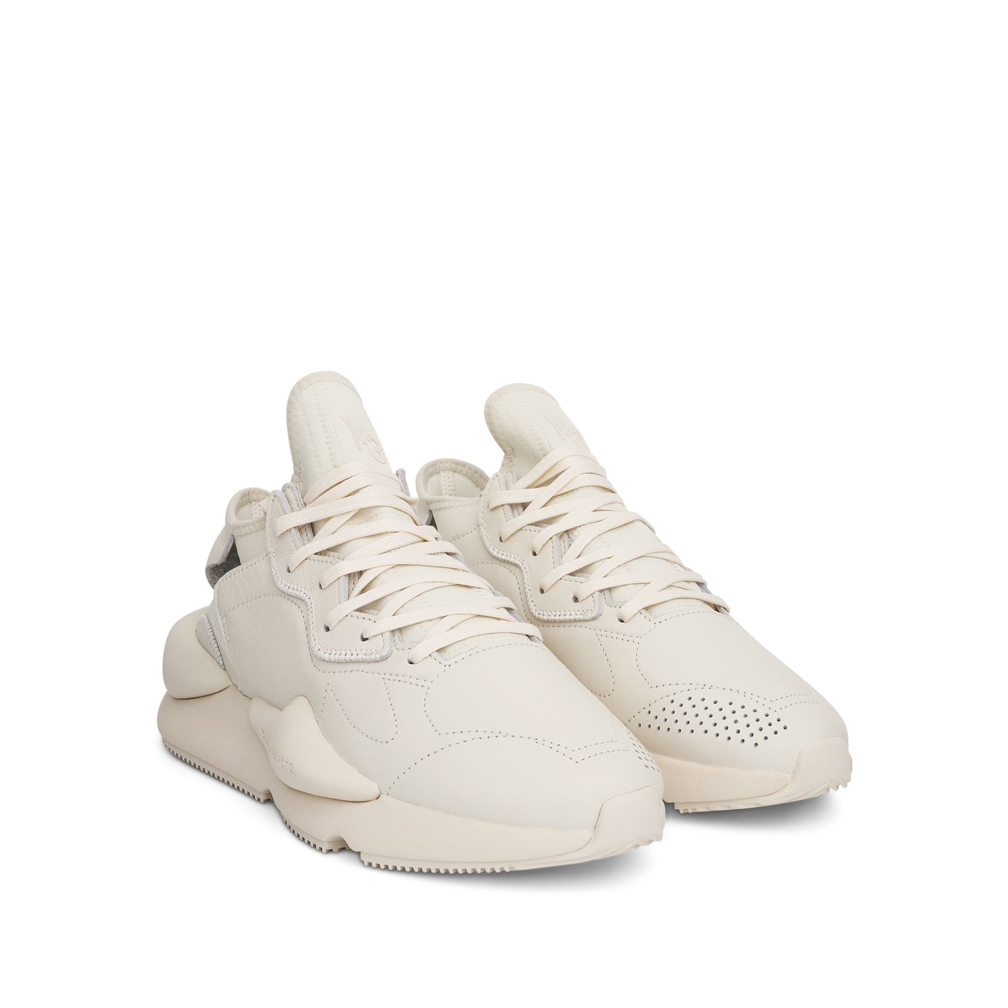 Kaiwa Sneakers in Off White