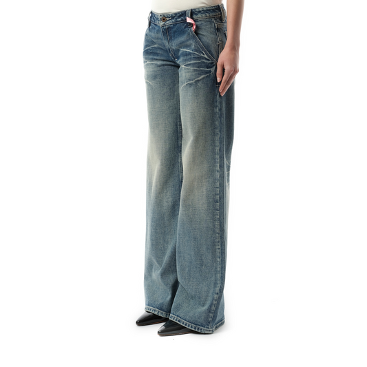 888 Low-Rise Oversized Jeans in Light Blue