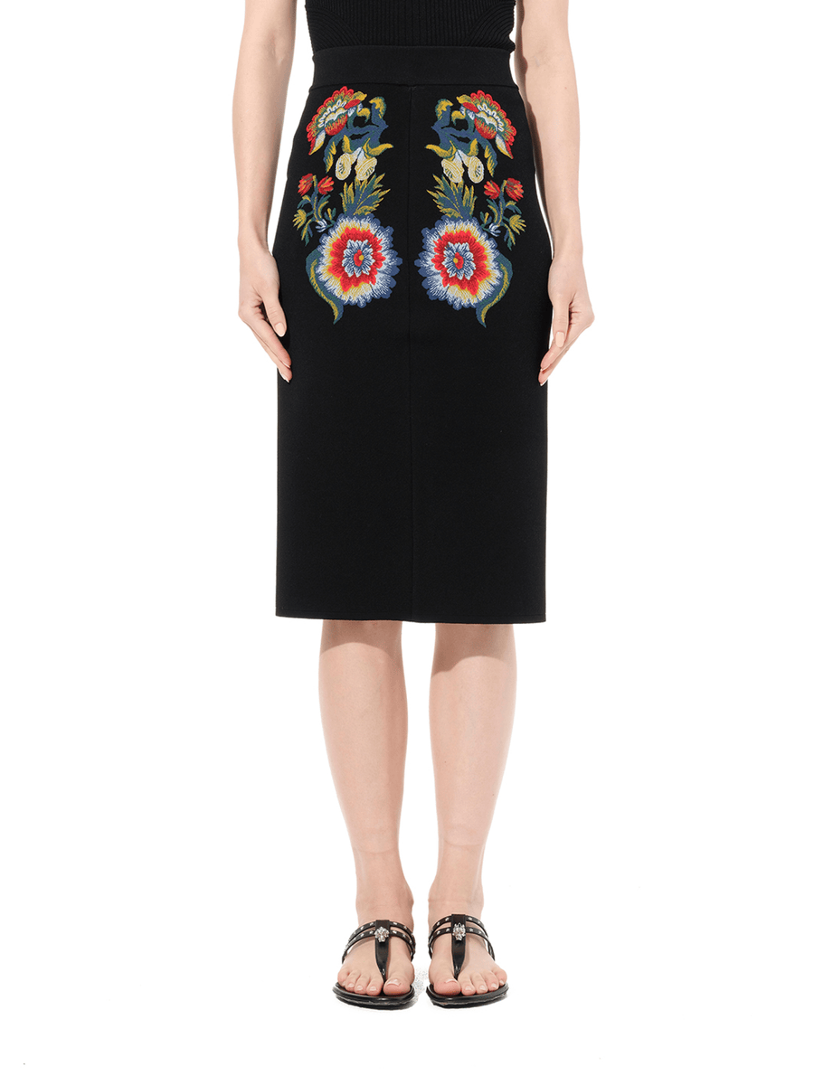 Pencil Knee Skirt in Black