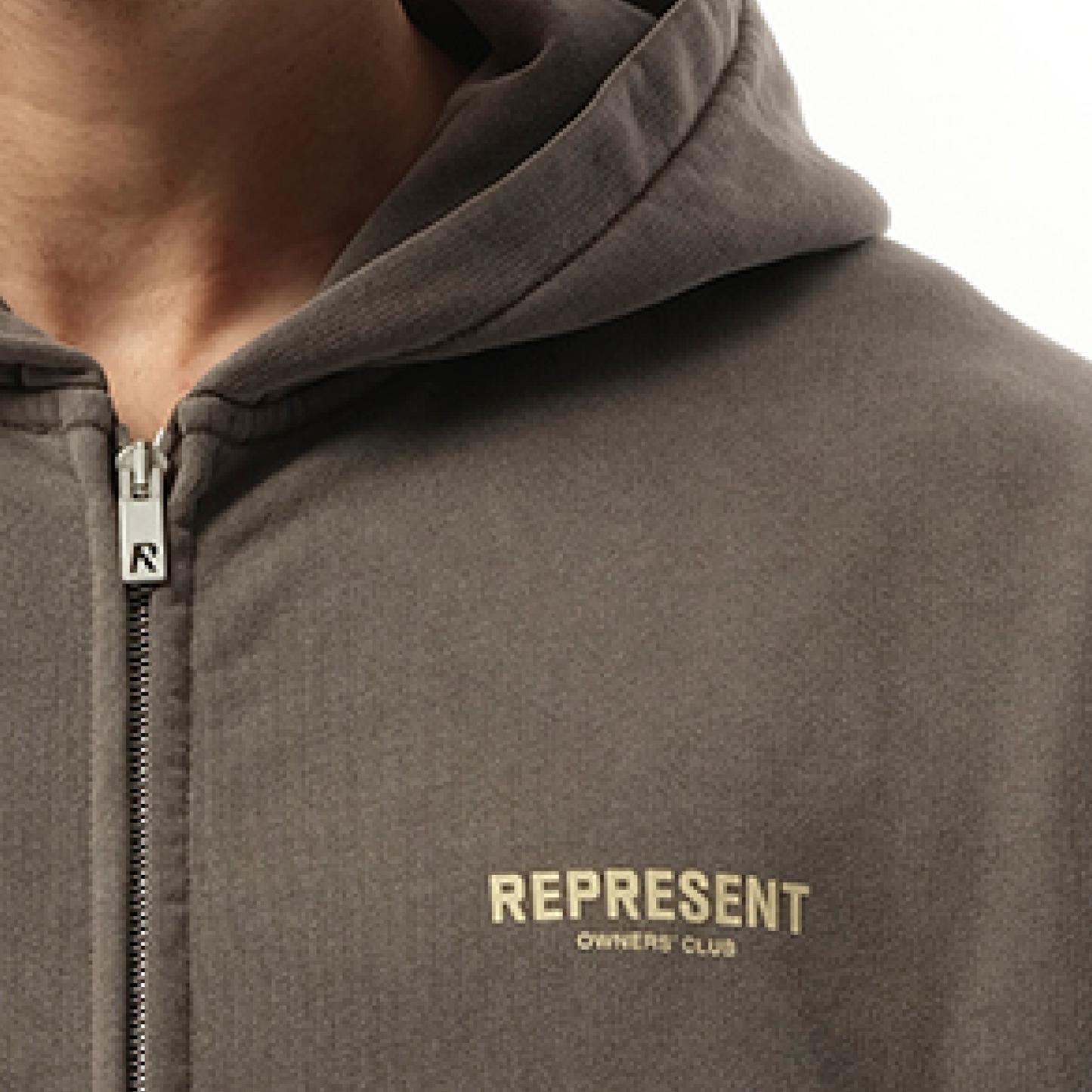 Represent Owners Club Zip Hoodie in Fog