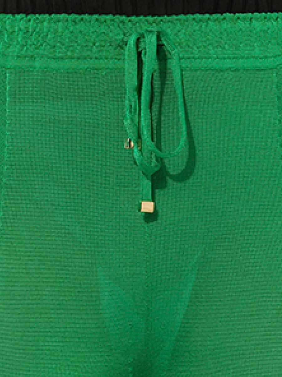 Trousers in Green