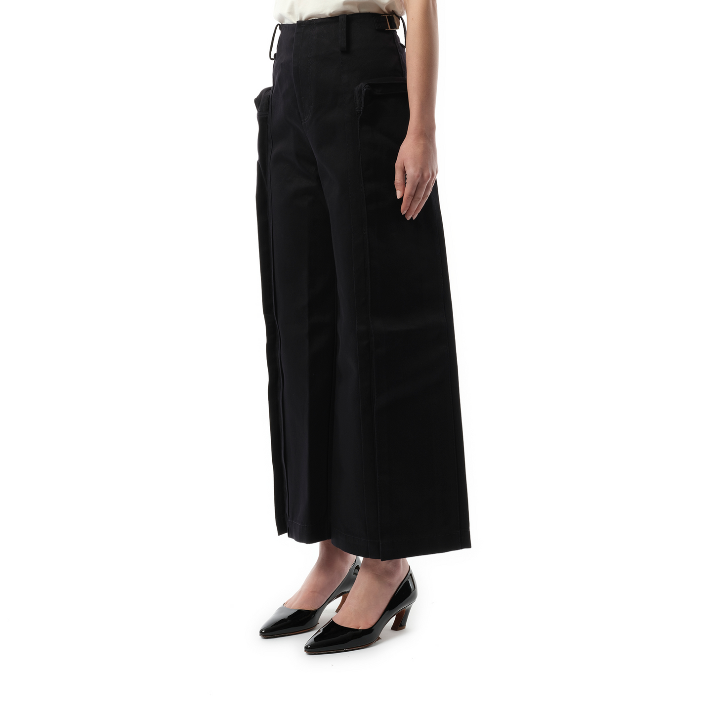 Oversized Cargo Pants in Black