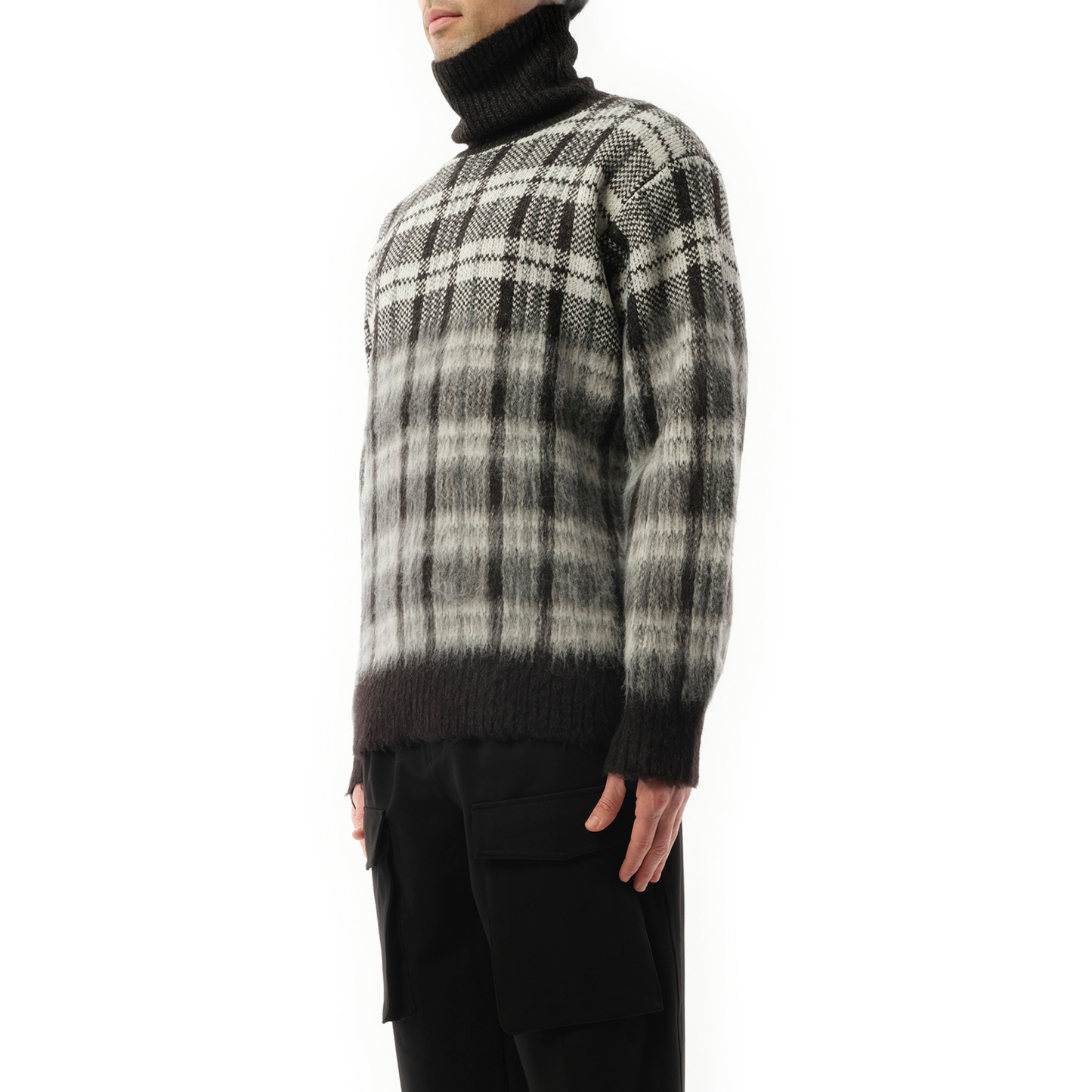 HK Chunky Sweater in Medium Black Check