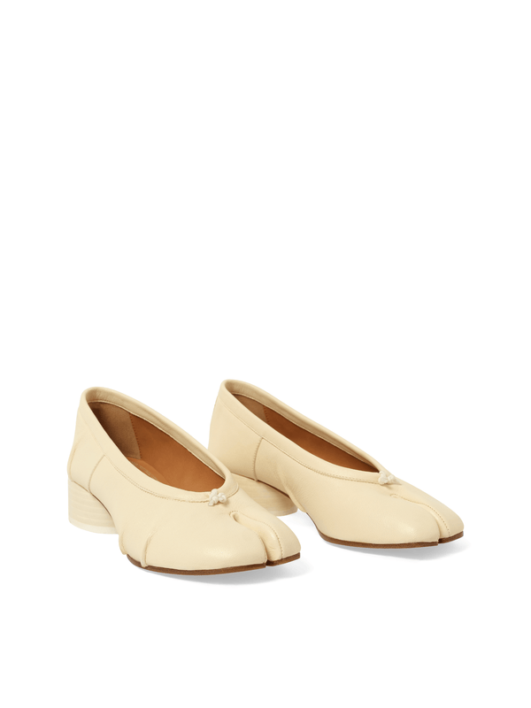 New Tabi Ballerina H30 in White Front View | MAISON MARGIELA