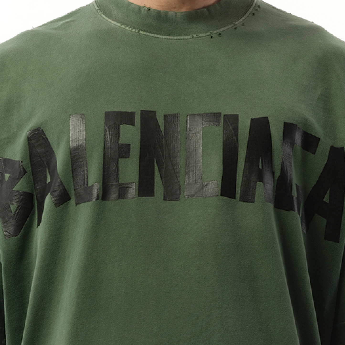 Gaffer Type Medium Fit T-Shirt in Green