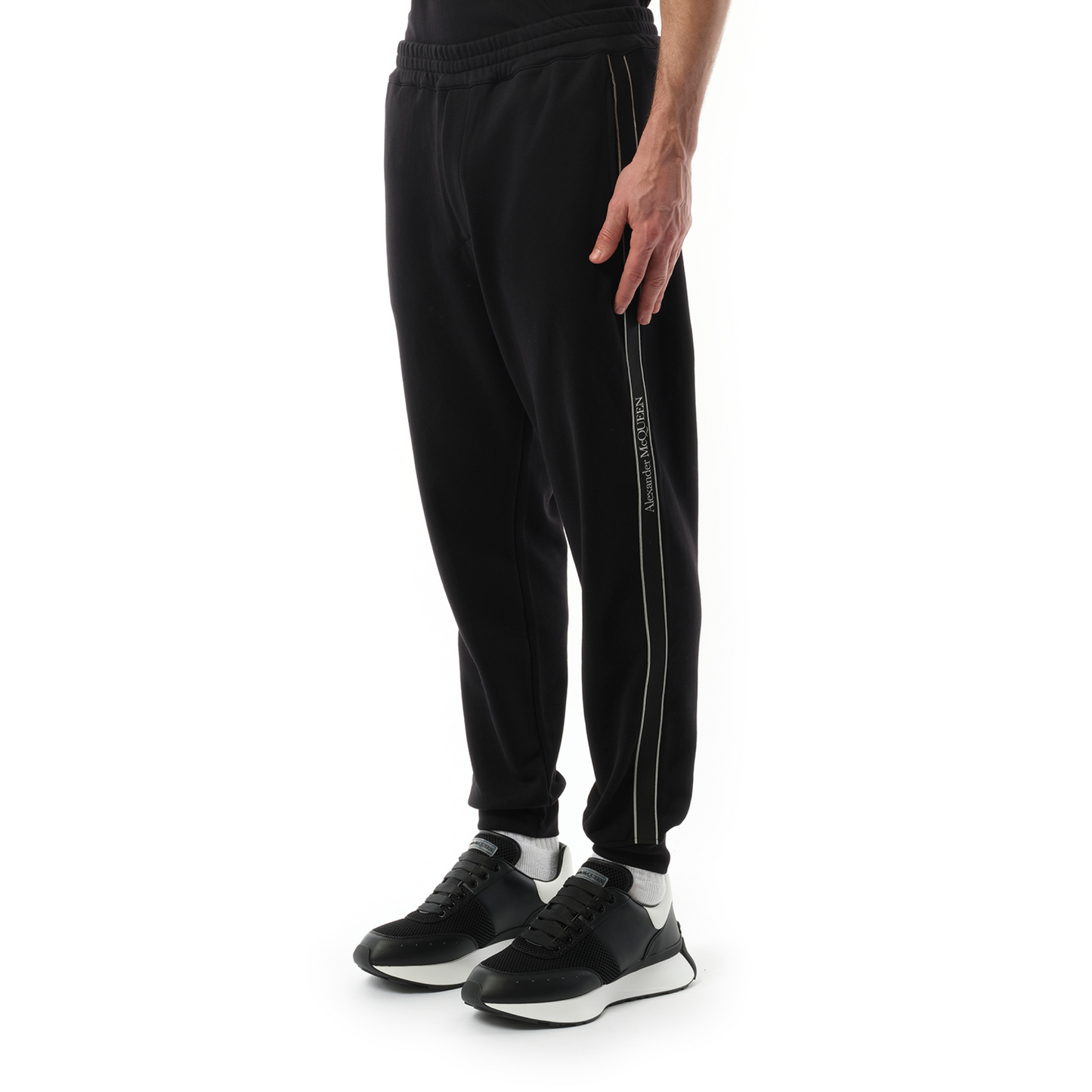 Tape Jogger in Black/Black