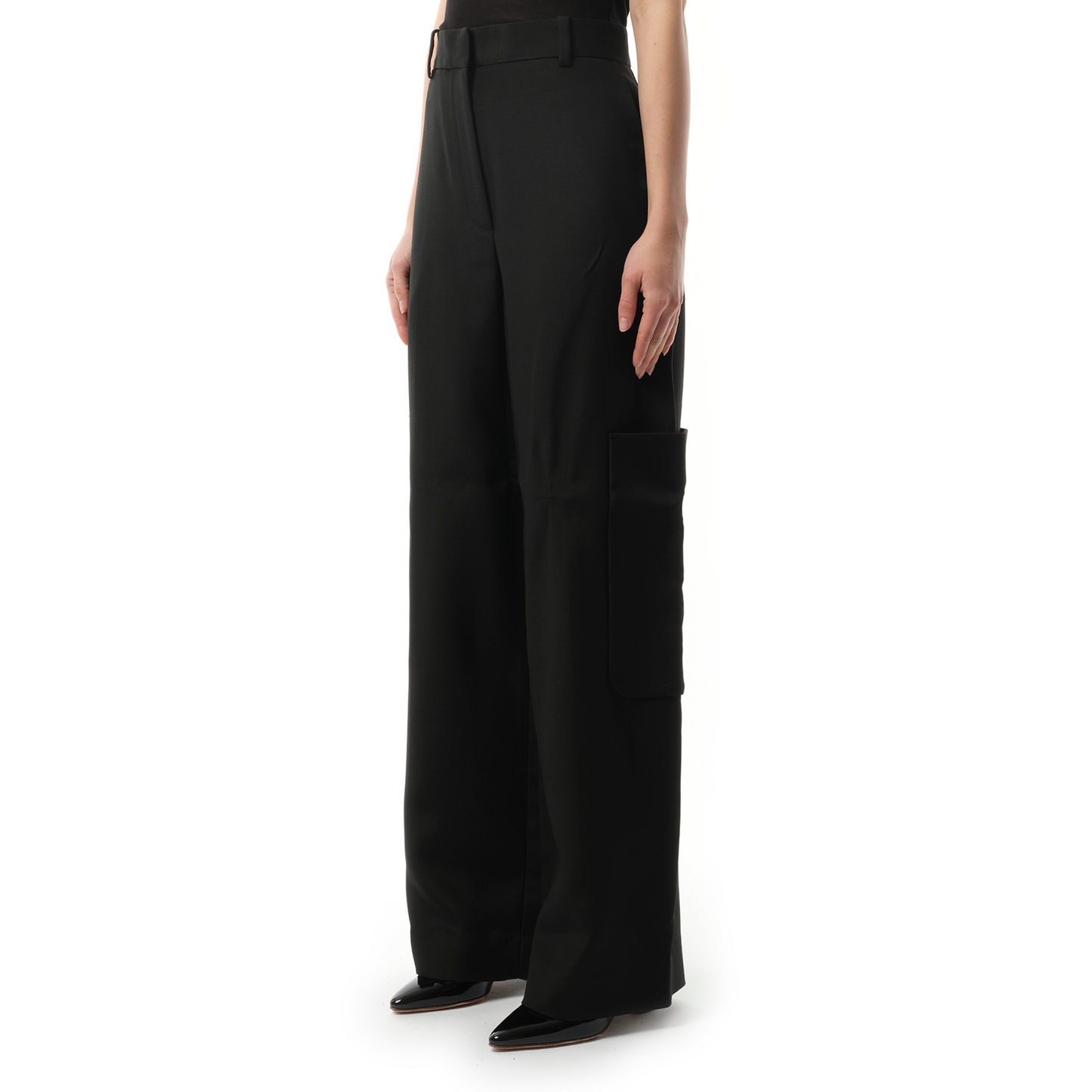 Caiton Pant in Black