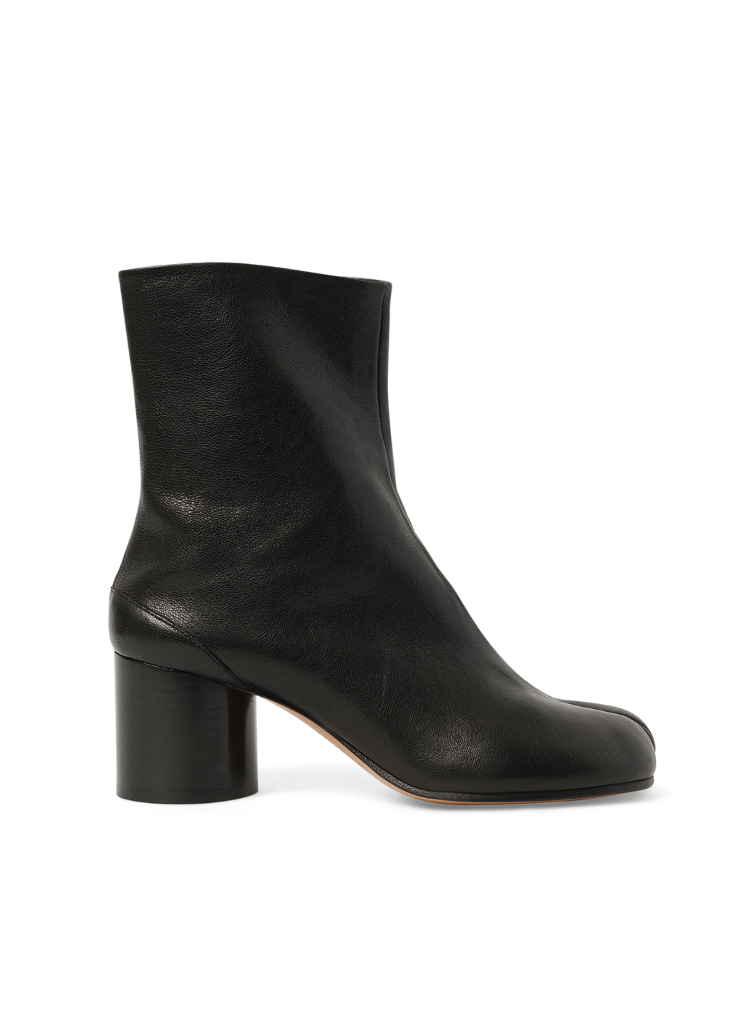Tabi Ankle Boots H60 in Black Side View | MAISON MARGIELA