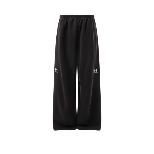 Under Armour Baggy Sweatpants in Washed Black/White