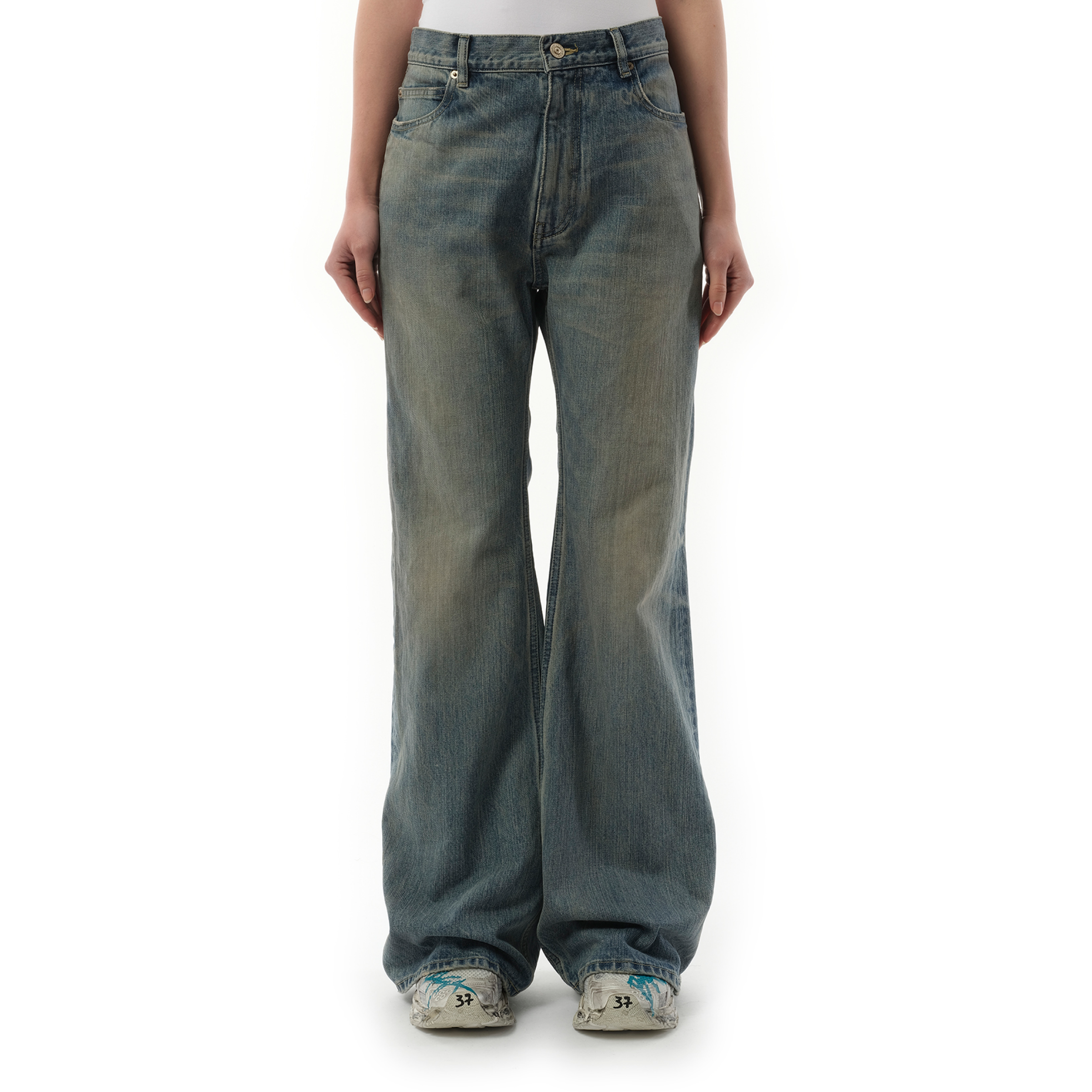 Flared Selvedge Denim Jeans in Blue