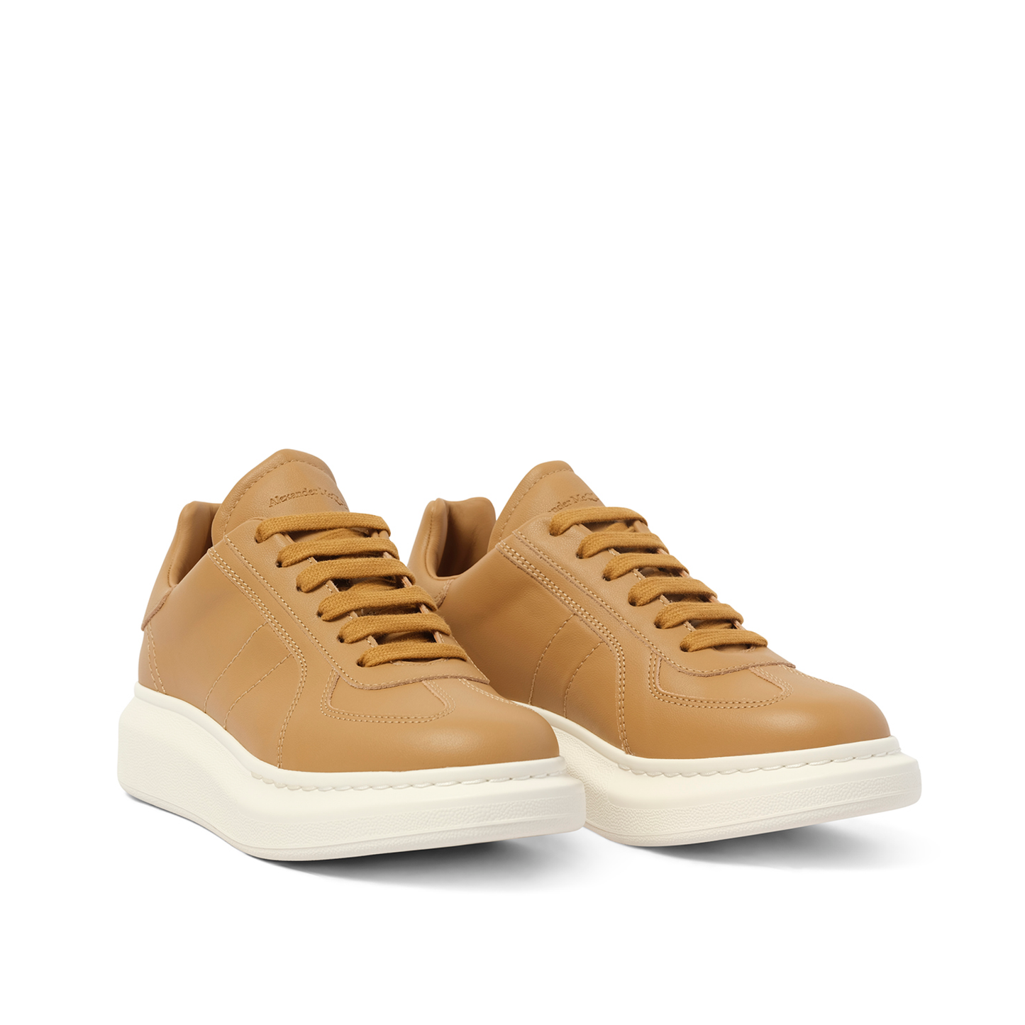 Oversized Retro Sneaker in Natural