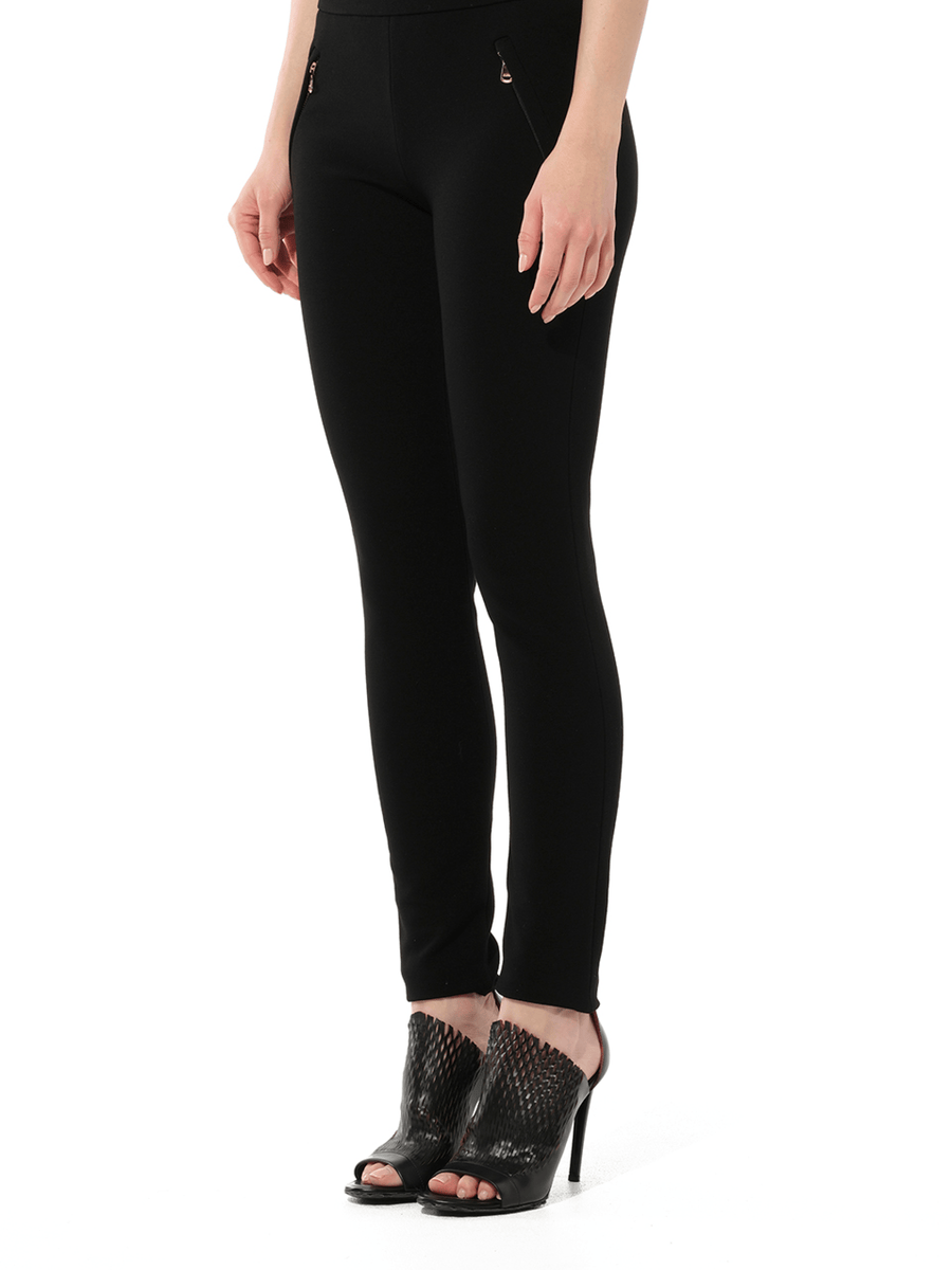 Trousers in Black