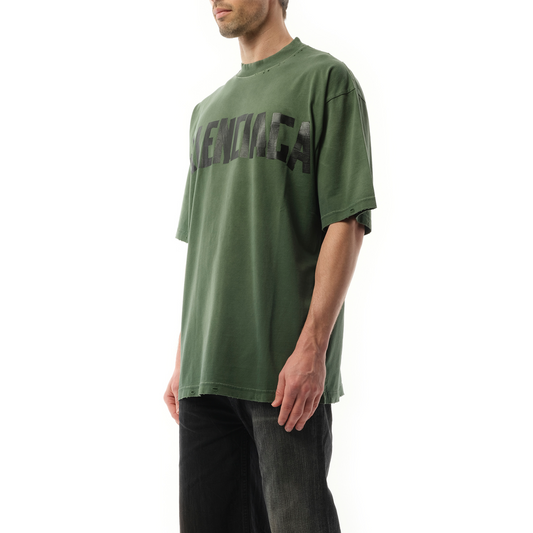 Gaffer Type Medium Fit T-Shirt in Green