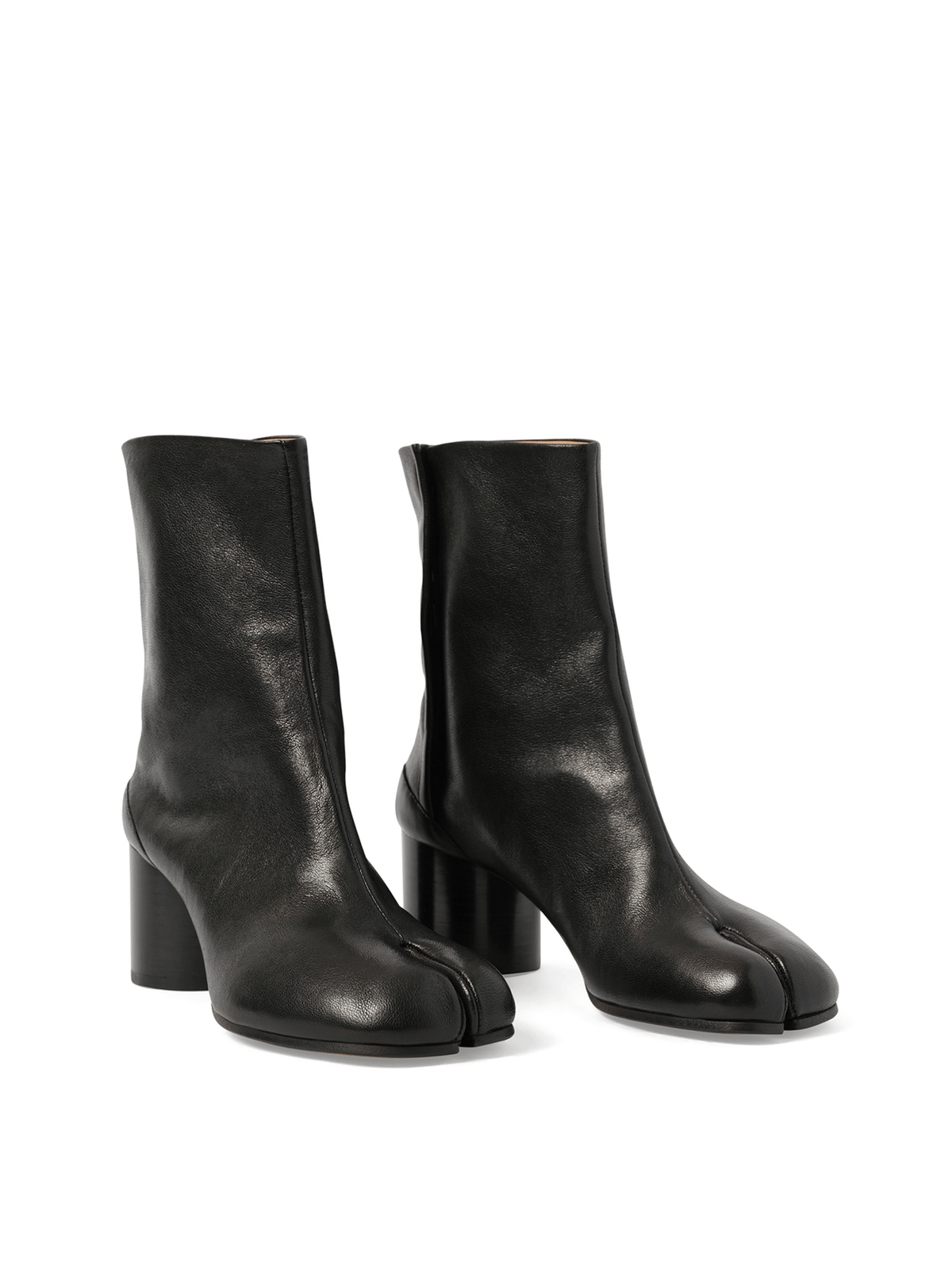 Tabi Ankle Boots H60 in Black Front View | MAISON MARGIELA