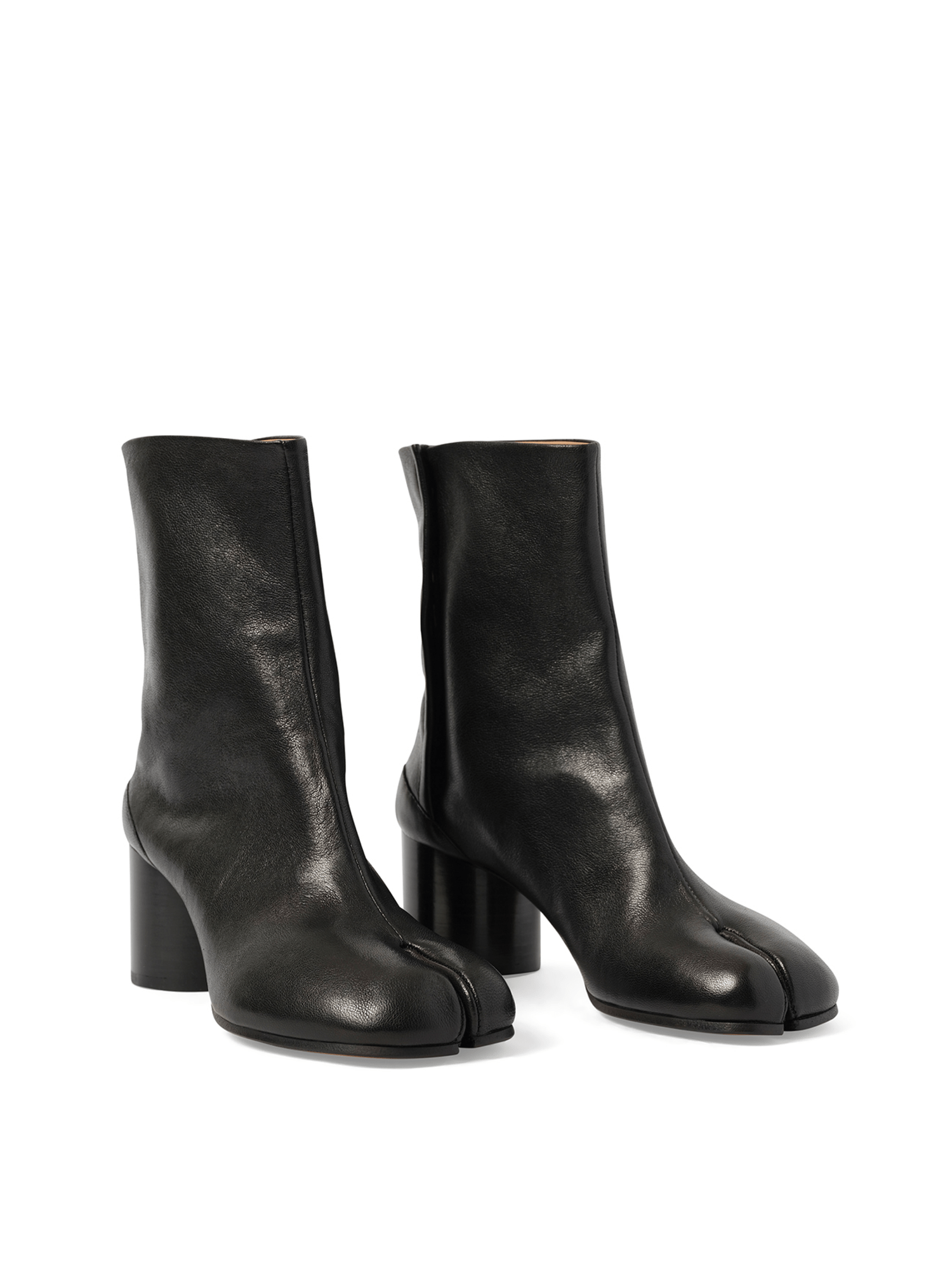 Tabi Ankle Boots H60 in Black Front View | MAISON MARGIELA