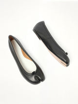 Tabi Flat Ballerina in Black