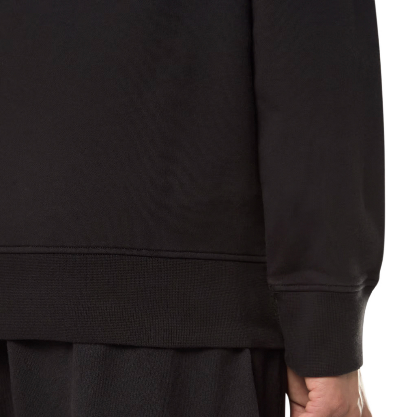 Logo Patch Sweatshirt in Black