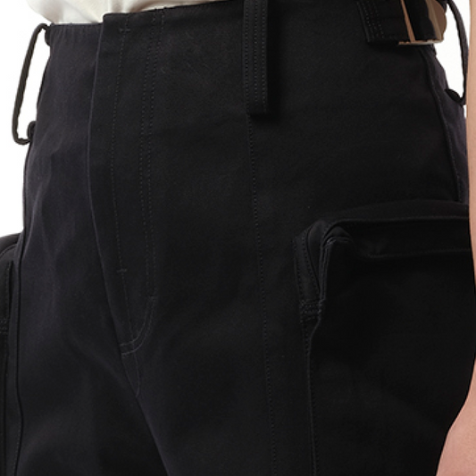 Oversized Cargo Pants in Black