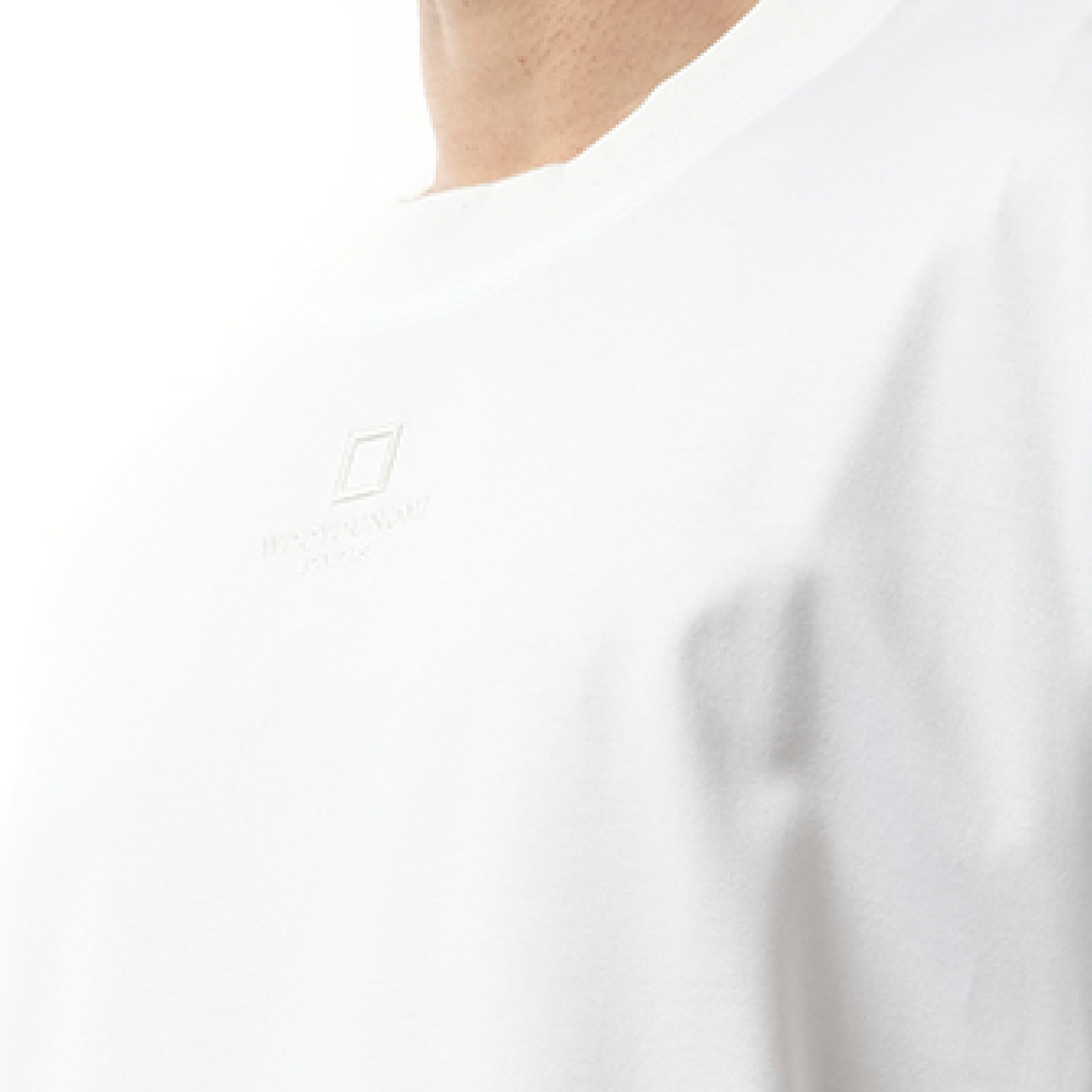 Square Embroidery T-Shirt in White