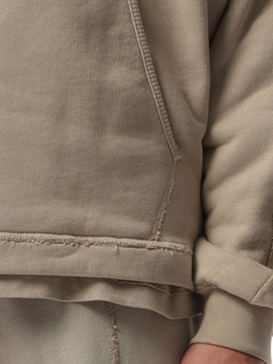 Step Hem Hoodie in Oat