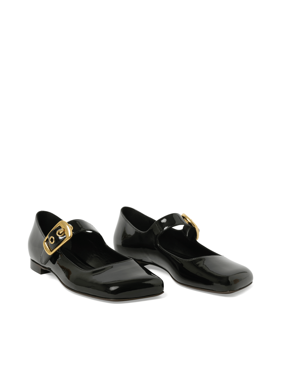 Polly Flat Sandals in Black Front View | CHLOE