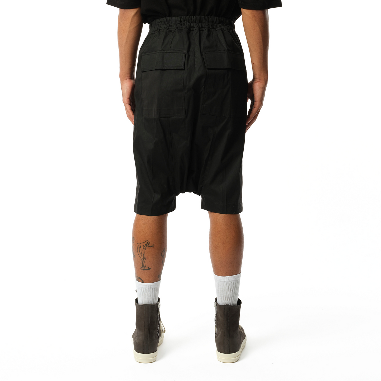 Rick's Pods Shorts in Black