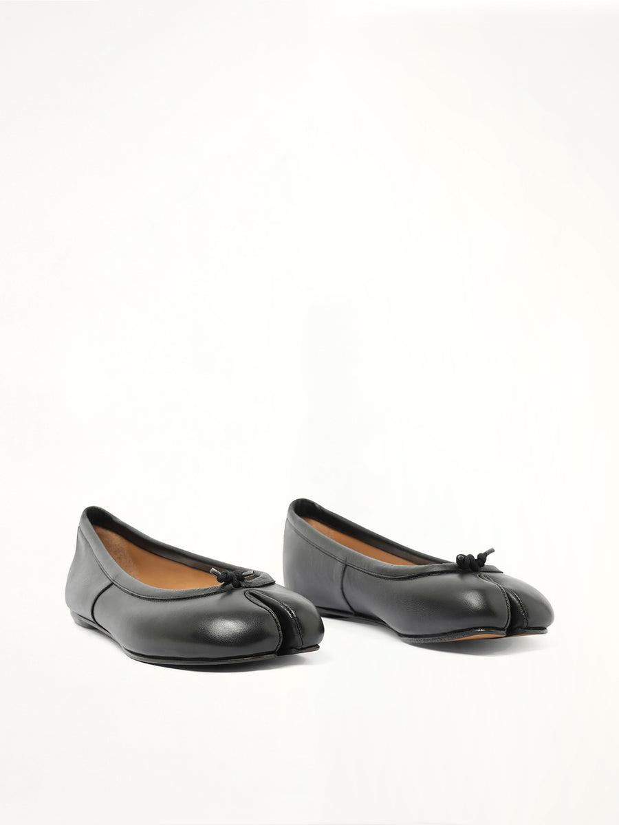 Tabi Flat Ballerina in Black