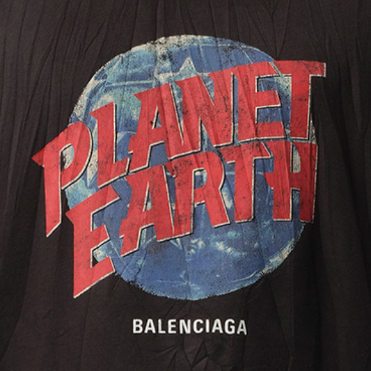 Planet Earth Oversized T-Shirt in Washed Black