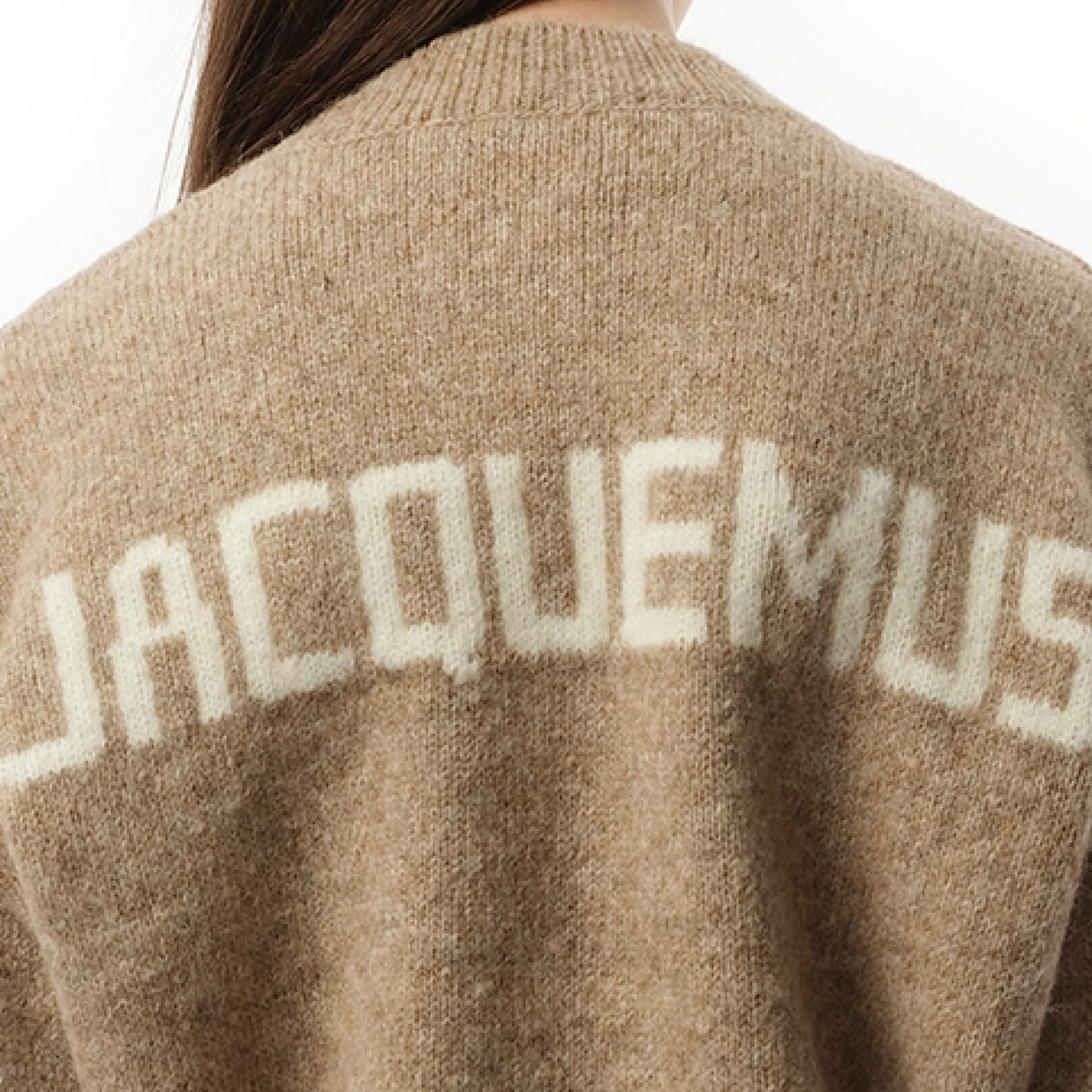 La Maille Jacquemus in Beige 2