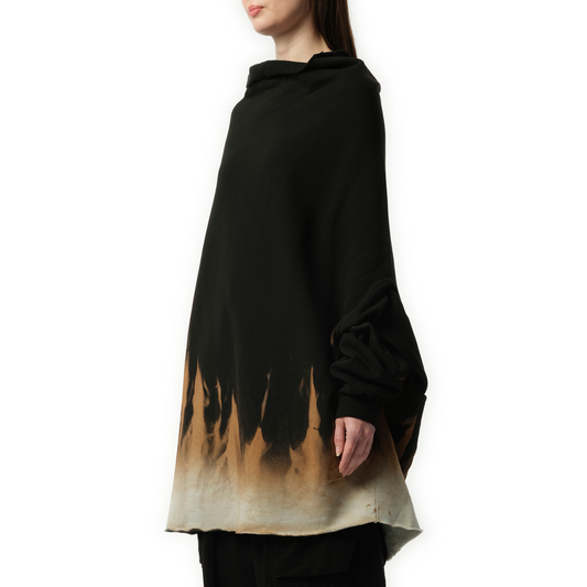 Shroud Sweatshirt in Black/Terra