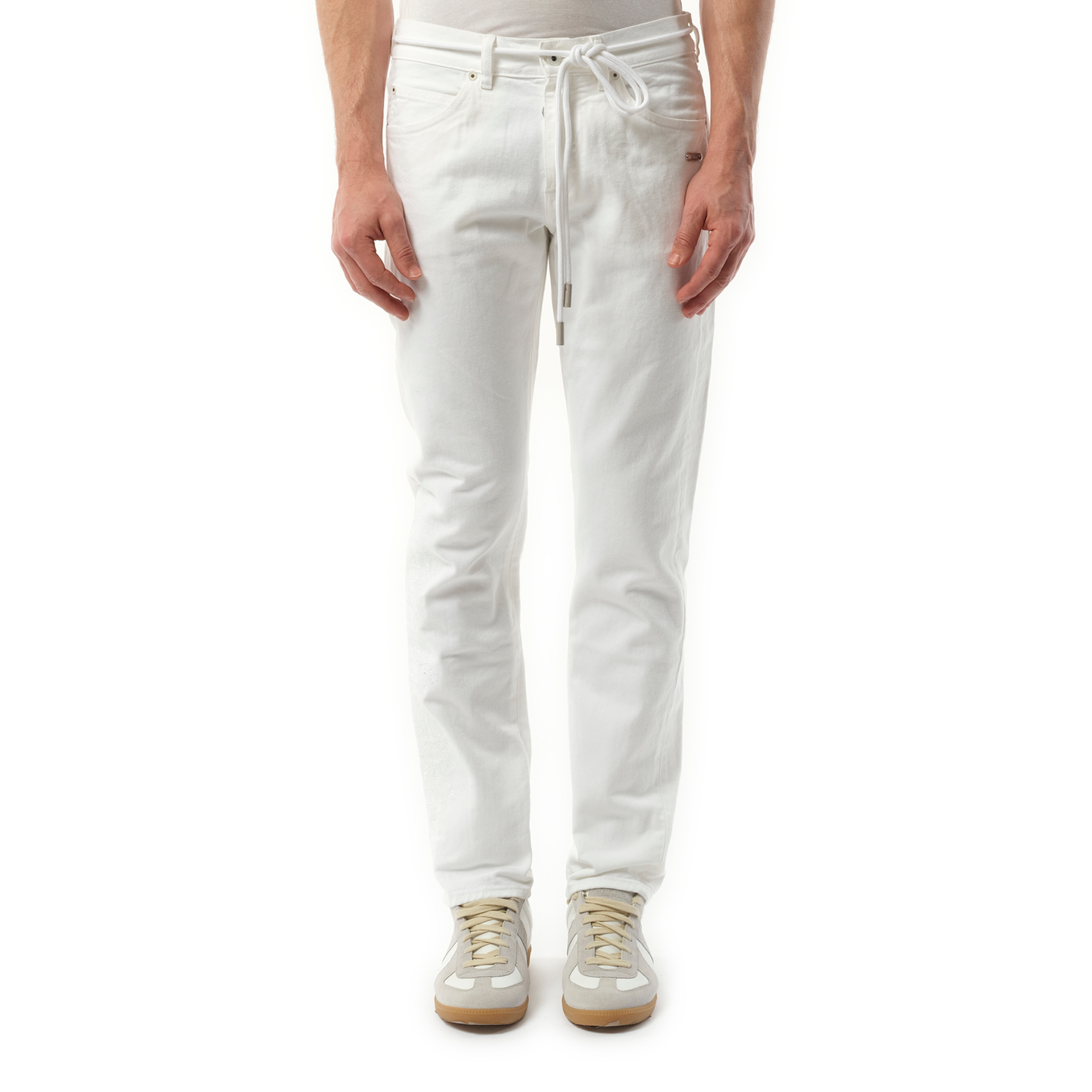 Slim Back Dart Jeans in White