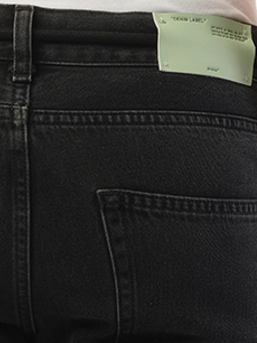 Blur Slim Jeans in Black