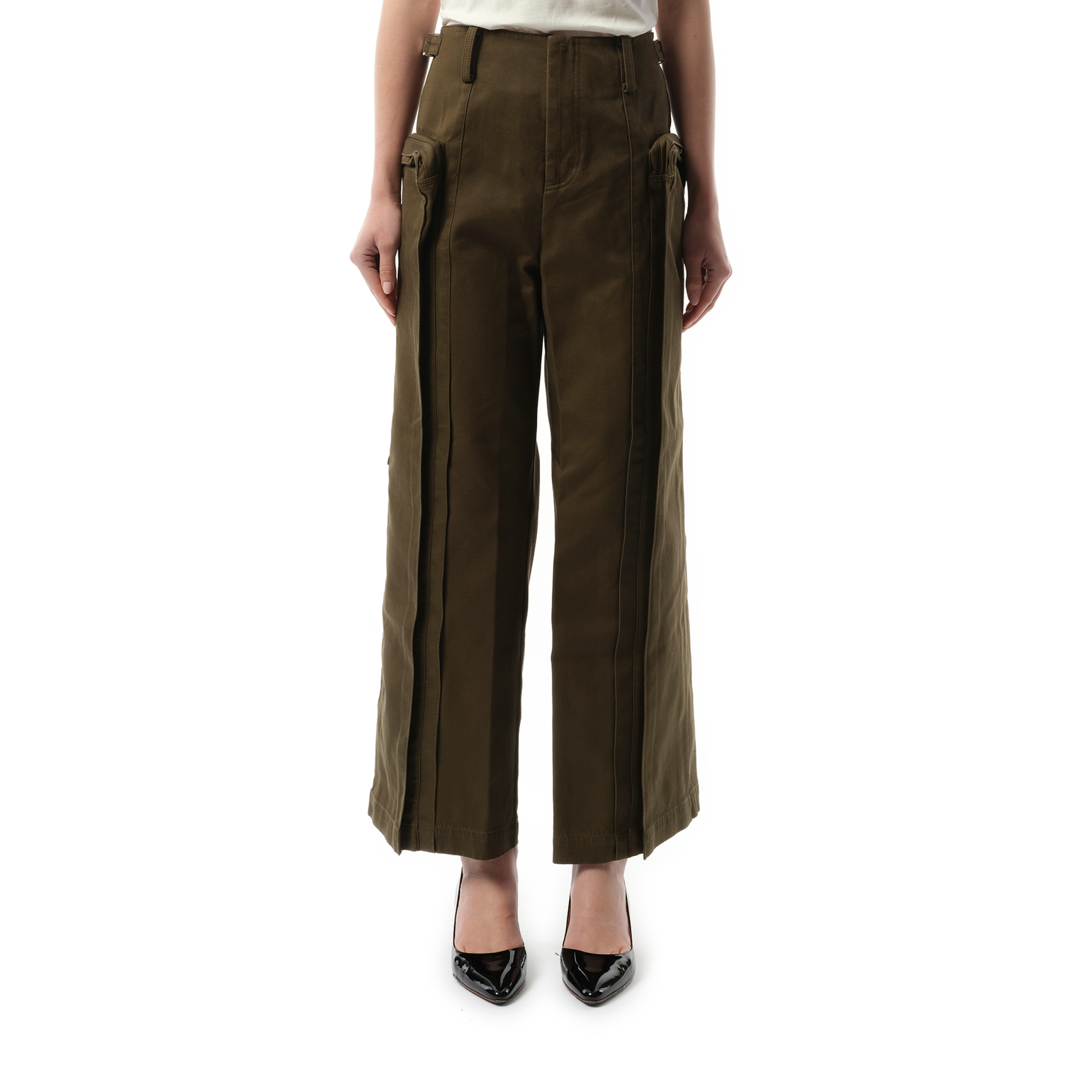 Oversized Cargo Pants in Olive