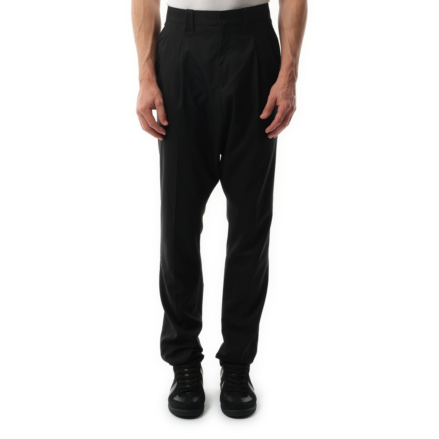 Trousers in Black